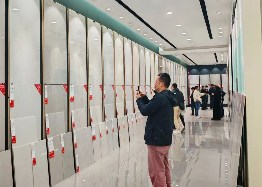 以"耐用"贏市場，大將軍瓷磚東北區(qū)終端銷售策略培訓(xùn)會(huì)圓滿落幕(圖8)